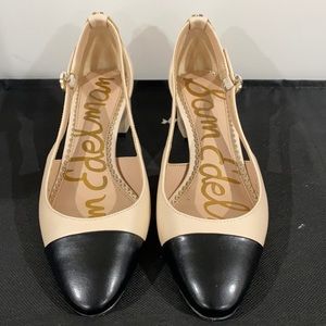 Sam Edelman Women's Leah Cutout Block Heel in Size 5